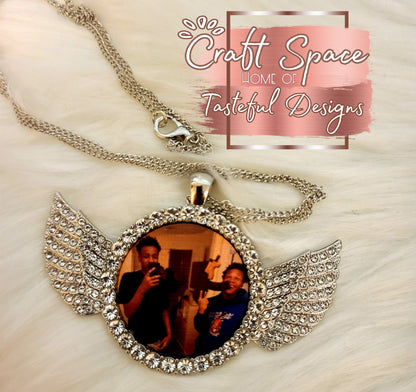 Blink Wing Necklace | Memorial Necklace | Circle Wing Necklace